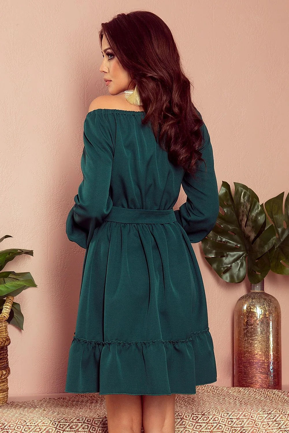 Robe femme coton moderne épaules dénudées élégante verte ajustable manches longues pour occasions spéciales
