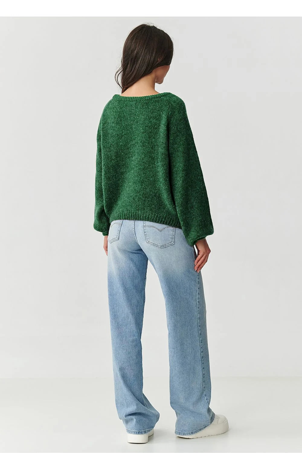 pull femme maille texturée moelleuse oversize coupe épaules tombantes manches bouffantes col rond finitions côtelées mohair laine chaud