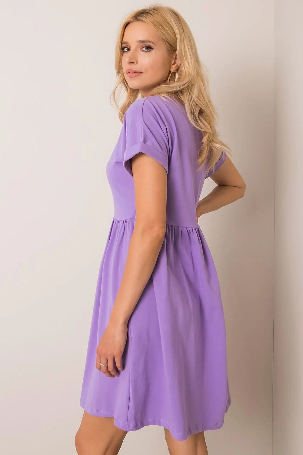 Robe de jour élégante pour femme en violet clair manches courtes retroussées taille ajustée jupe évasée poches latérales Jersey coton