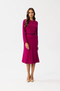 Robe de jour élégante femme couleur fuchsia taille cintrée manches longues encolure ronde ceinture noire