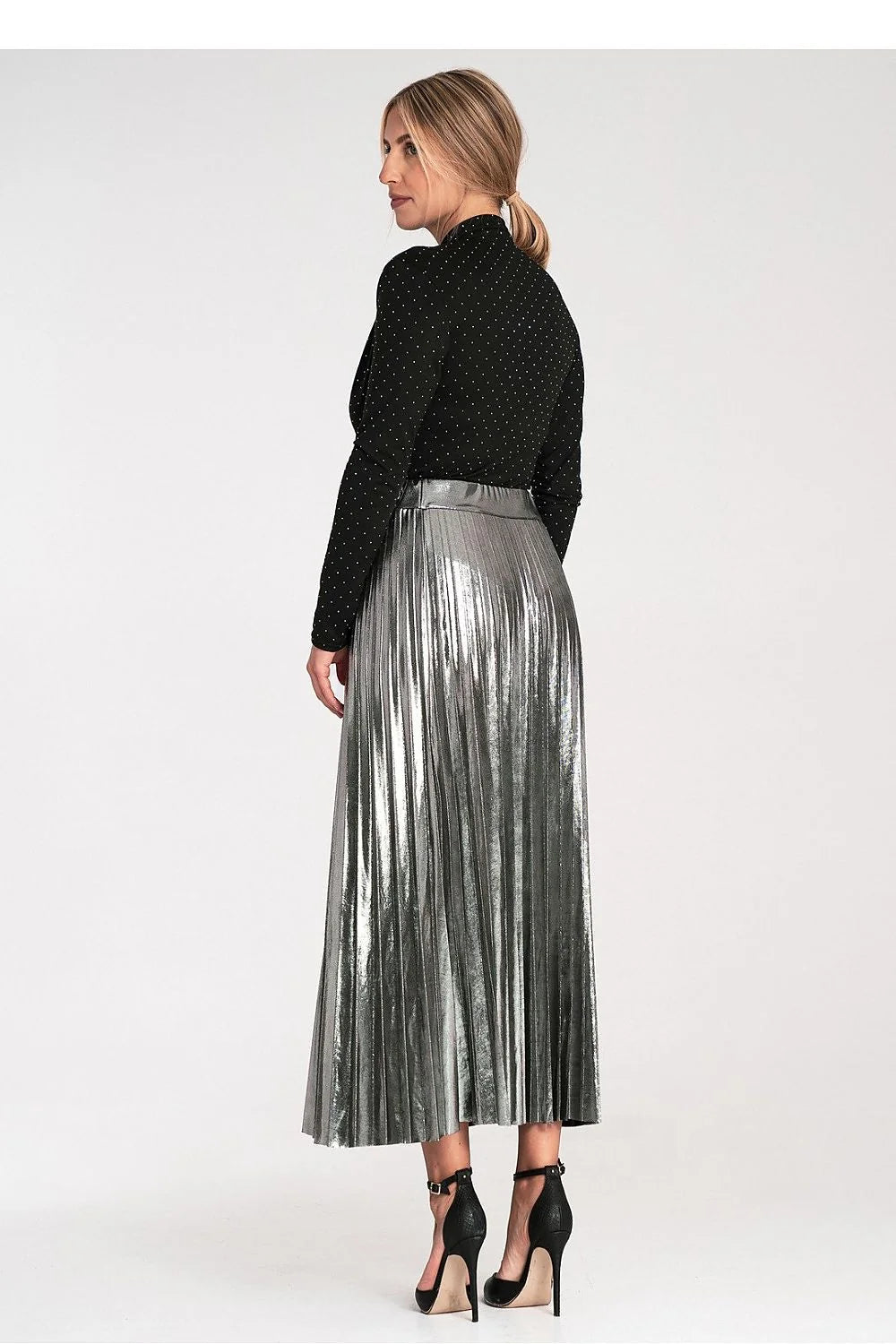 body femme cachecoeur noir micropois blancs manches longues col V plongeant coupe ajustée maille extensible jupe plissée taille haute argentée