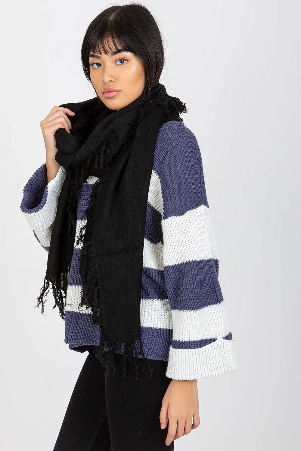 écharpe femme acrylique longue franges anthracite gris grand format enveloppante texturée douce chaude légère volumineuse bohème