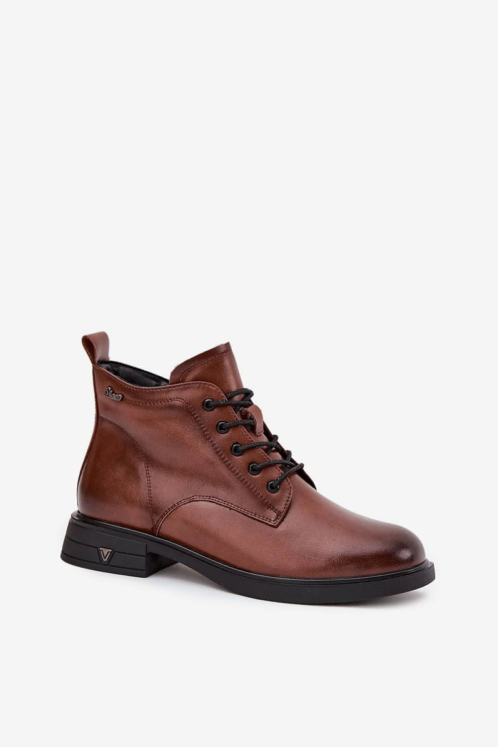 bottines femme cuir naturel cognac lacets fermeture éclair doublure chaude cheville rond oeillets surpiqûres semelle gomme confortable