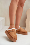 pantoufles mules suédine camel fausse fourrure blanche semelle intérieure fourrée plateforme 4cm crantée marron boucle dorée bout rond chic confortable