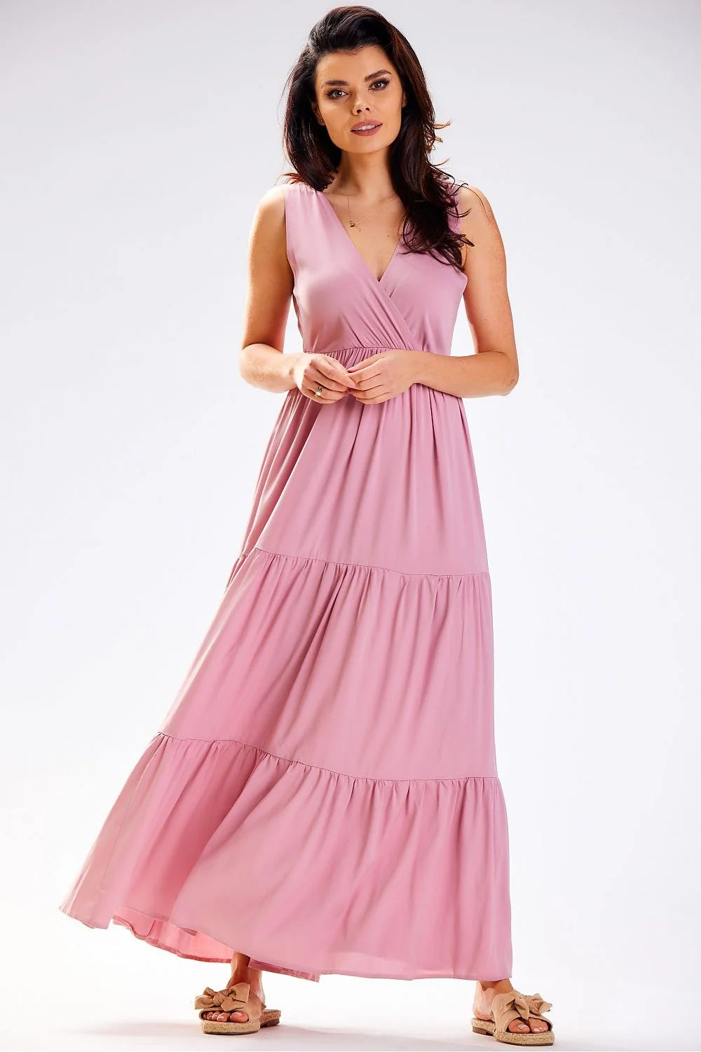 Robe de jour élégante en viscose rose pâle sans manches encolure V taille ajustée longue femme