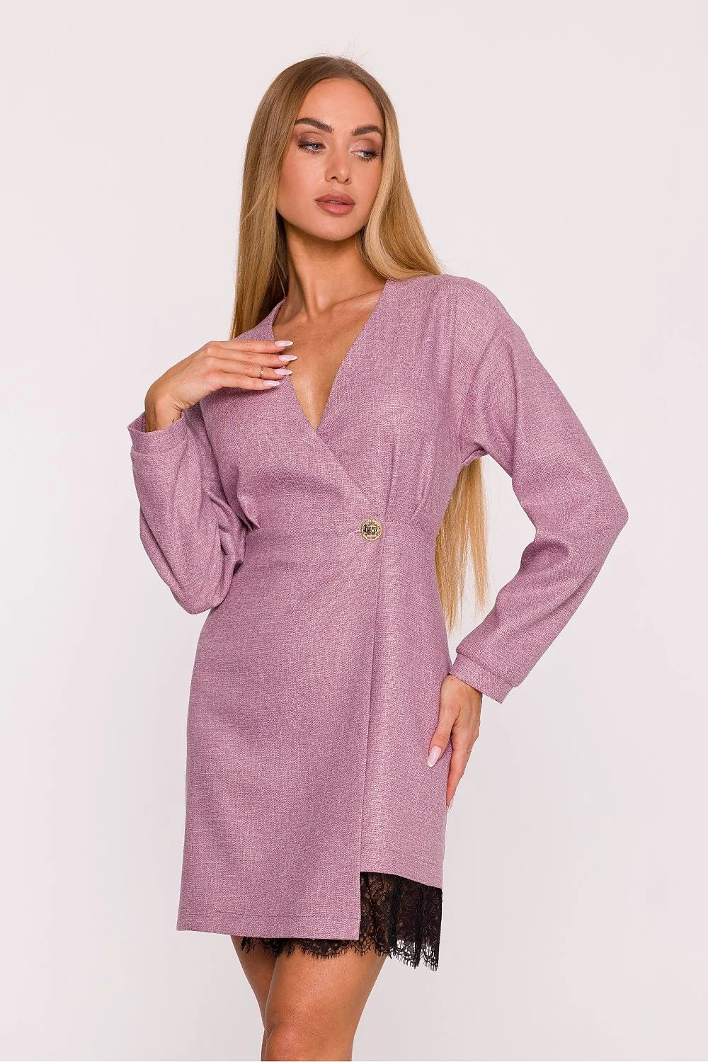 robe tweed dentelle rose poudré chiné mini cache coeur décolleté V manches longues taille cintrée bouton doré décoratif