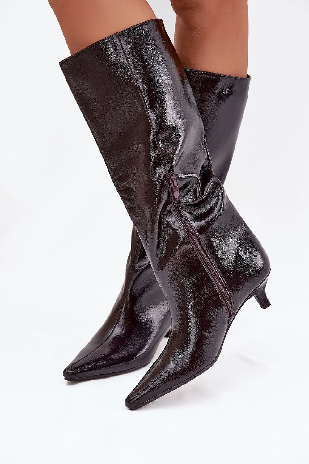 bottes femme mi mollet simili cuir noir bout pointu talon kitten bas fermeture eclair laterale doublure fourrure synthétique confortable élégant