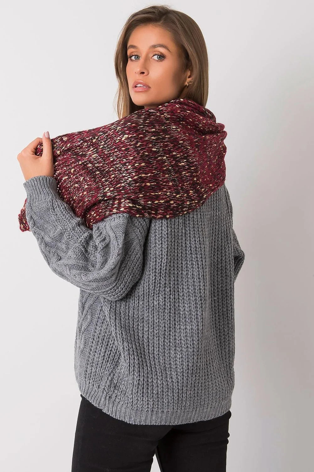 Écharpe châle tubulaire acrylique élégante torsadée chaude douce pour un hiver stylé et confortable