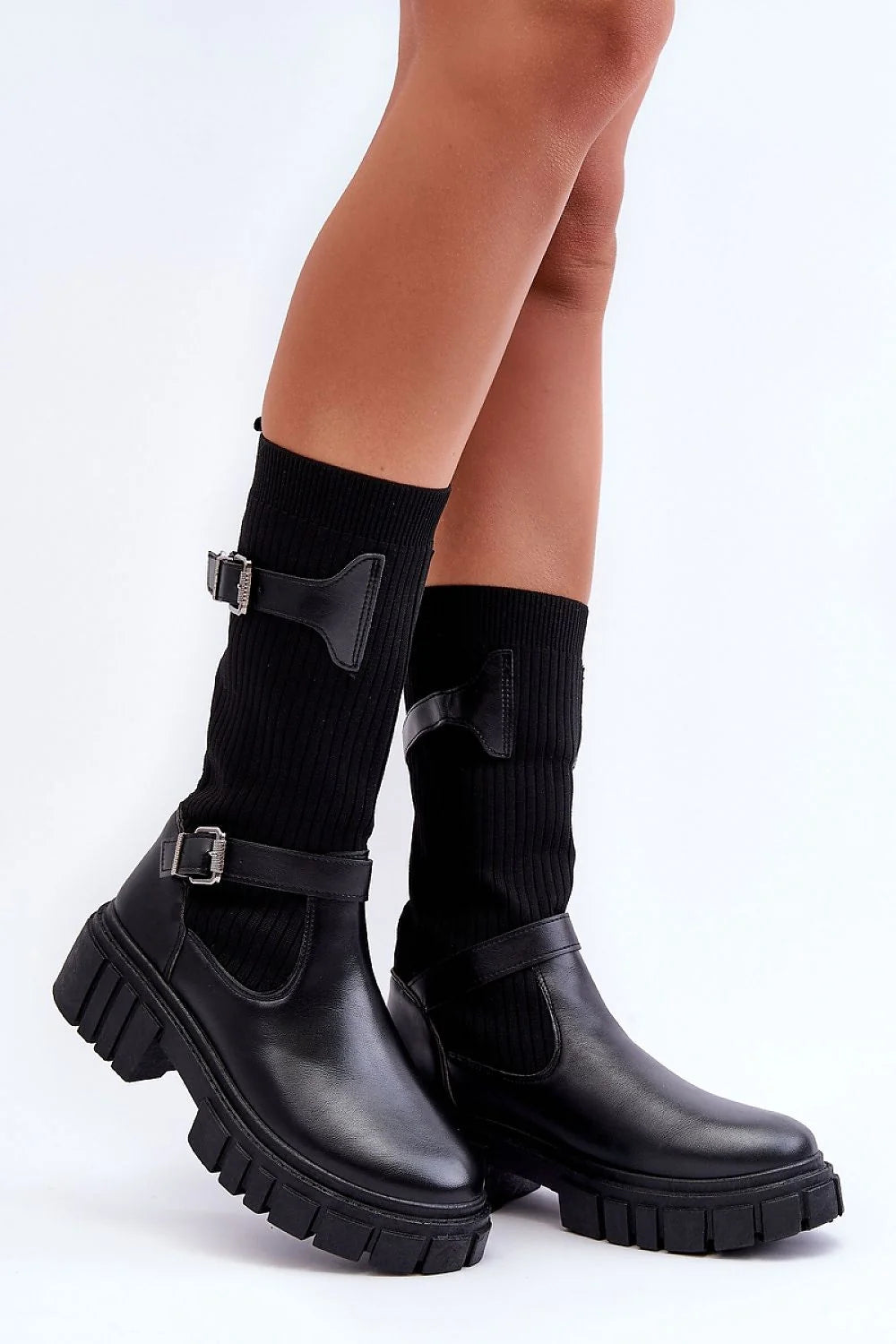 Bottes cuissardes en cuir écologique noires style urbain moderne talon plateforme pour femme tendance