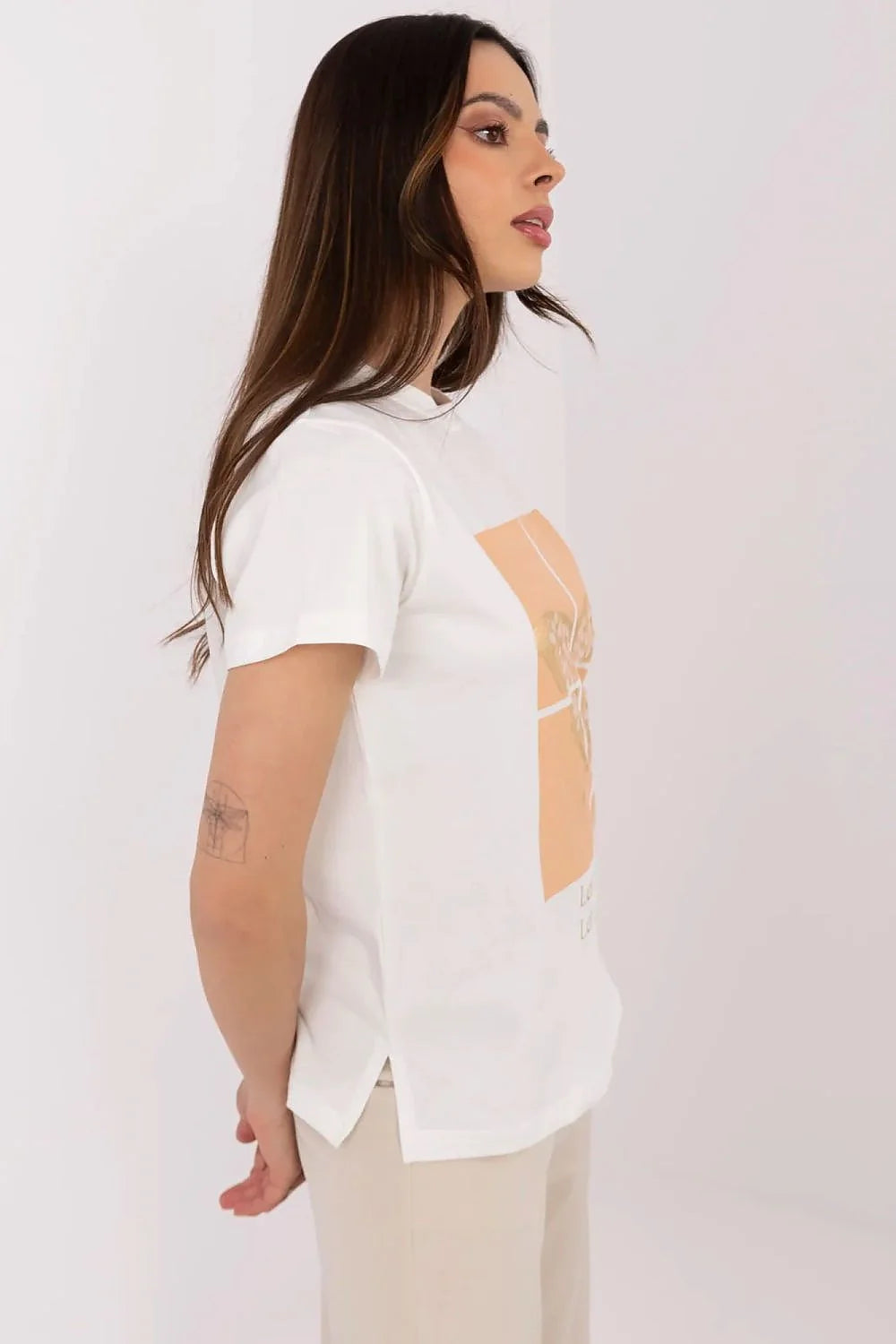 T-shirt femme design moderne style décontracté papillon doré coton confort manches courtes col rond