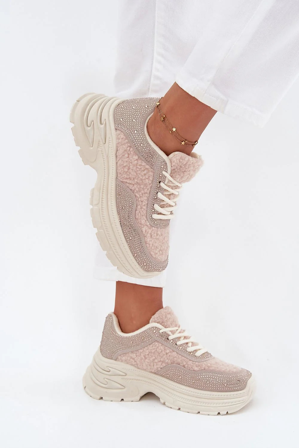 baskets femme compensées plateforme massive rose poudré sherpa suédine cuir écologique fourrure mouton zircons lacées doublure laine semelle crantée confortable