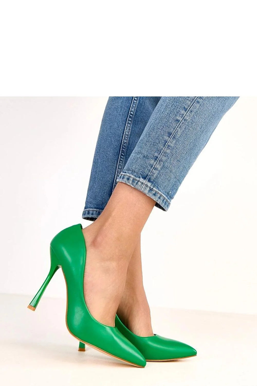 escarpins femme vert émeraude cuir écologique bout pointu talon aiguille 11cm élancé silhouette féminine minimal chic confort semelle synthétique slipon