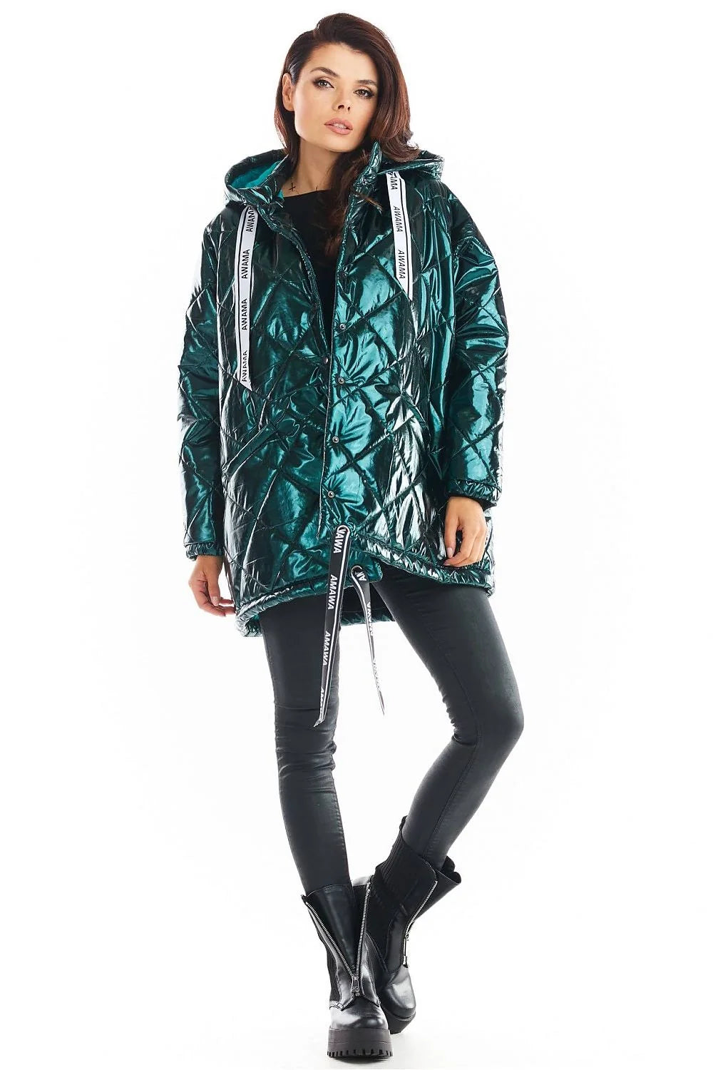 Veste matelassée oversize polyester moderne élégante avec capuche féminine parfaite hiver noir tendance