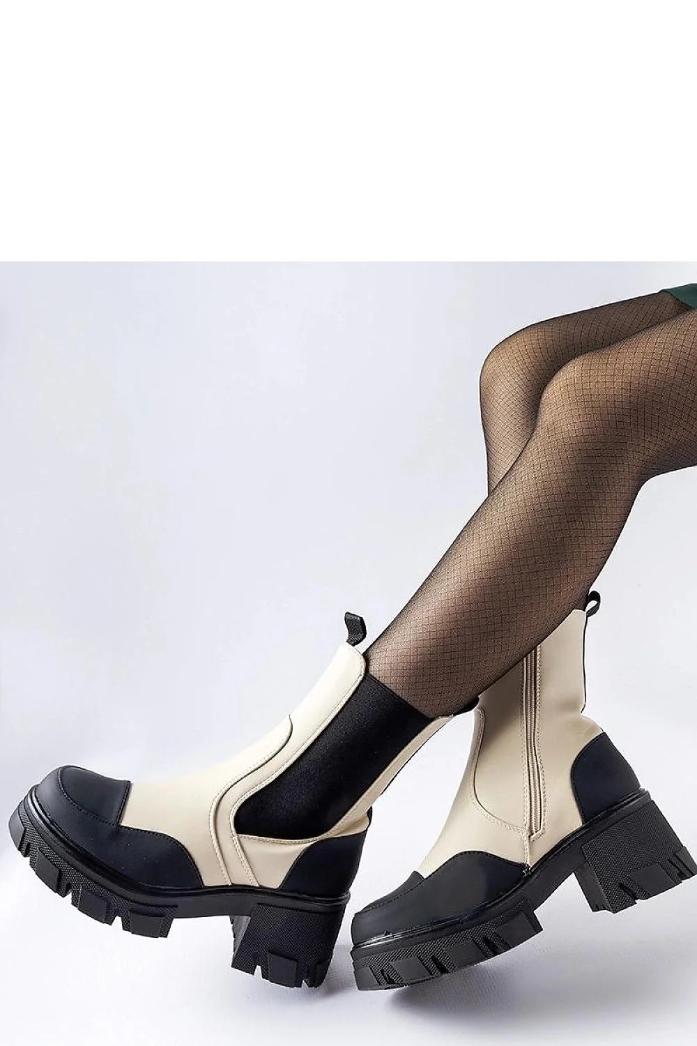 Bottes femmes modernes audacieuses cuir synthétique beige noir Chelsea élastiques lacets talon épais doublure intérieure occasionnels formels