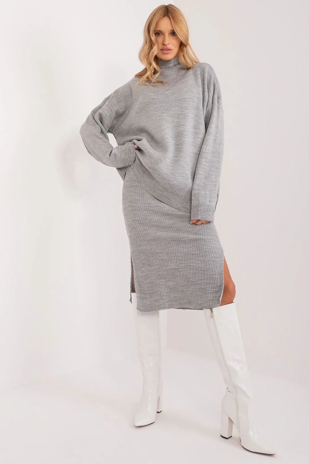 ensemble Badu robe maille côtelée col montant châle assorti sans manches midi gris chiné ajustée fente latérale extensible chic sophistiqué