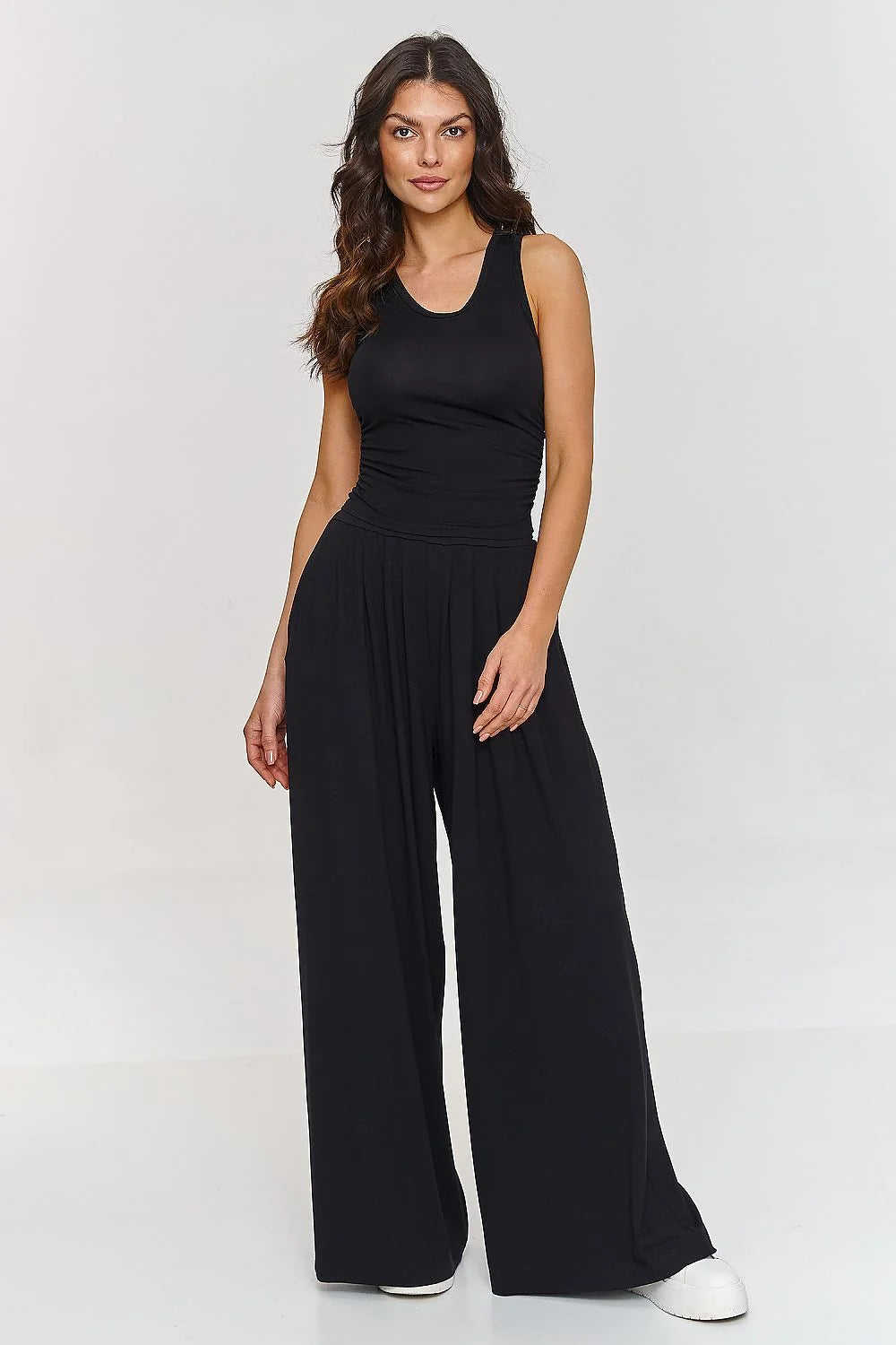 ensemble Makadamia femme confort élégance noir viscose ajusté sans manches encolure ronde dos nu taille haute pantalon palazzo large fluide