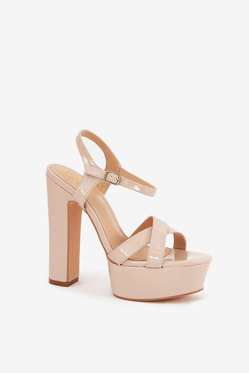 Sandales à talons Step in style - Design audacieux et moderne pour femme en cuir artificiel, beige nude, plateau et talon haut, idéal pour soirées et occasions spéciales