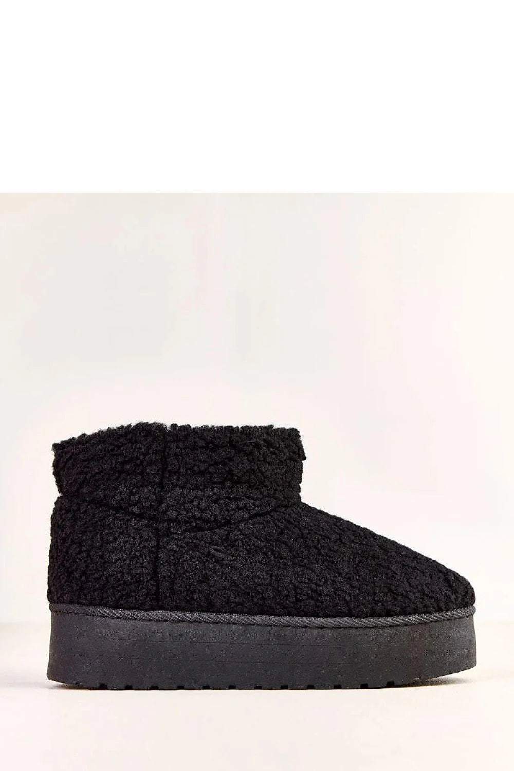 bottes neige femme fourrure synthétique mouton doublure sherpa noires bout rond plateforme 4cm semelle antidérapantes slipon rembourrées confort chaud