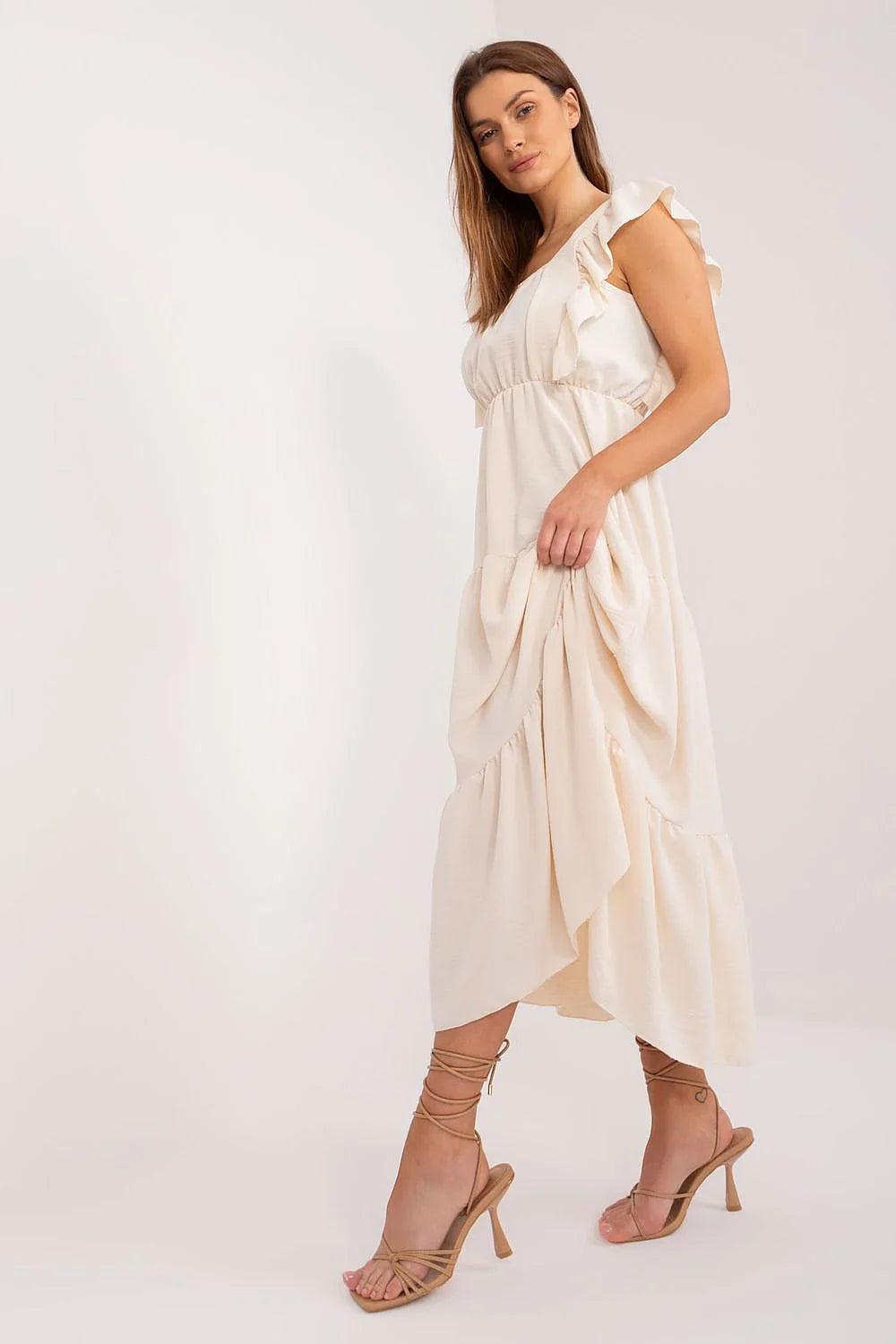Robe de jour Italy Moda longue sans manches en coton lin style romantique couleur ivoire volants évasé