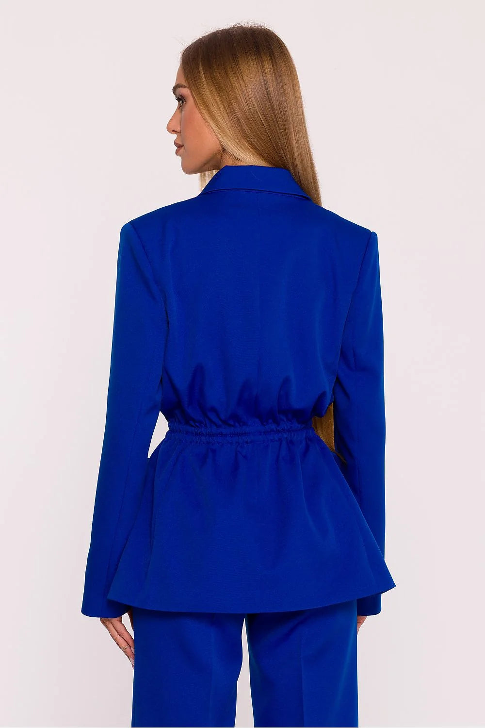 blazer femme tailleur long bleu roi intense oversize ample crêpe texturé col cranté bouton cordon serrage embouts métalliques