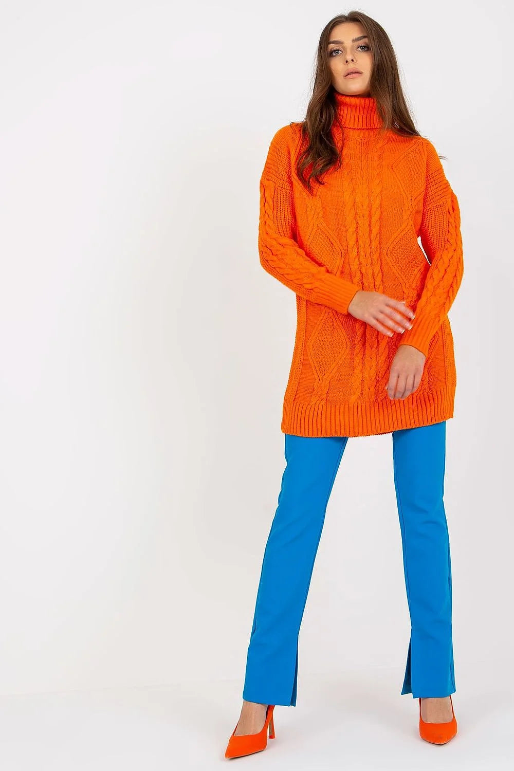 Chandail long pour femme en laine acrylique 70% 30% col roulé style oversize élégant