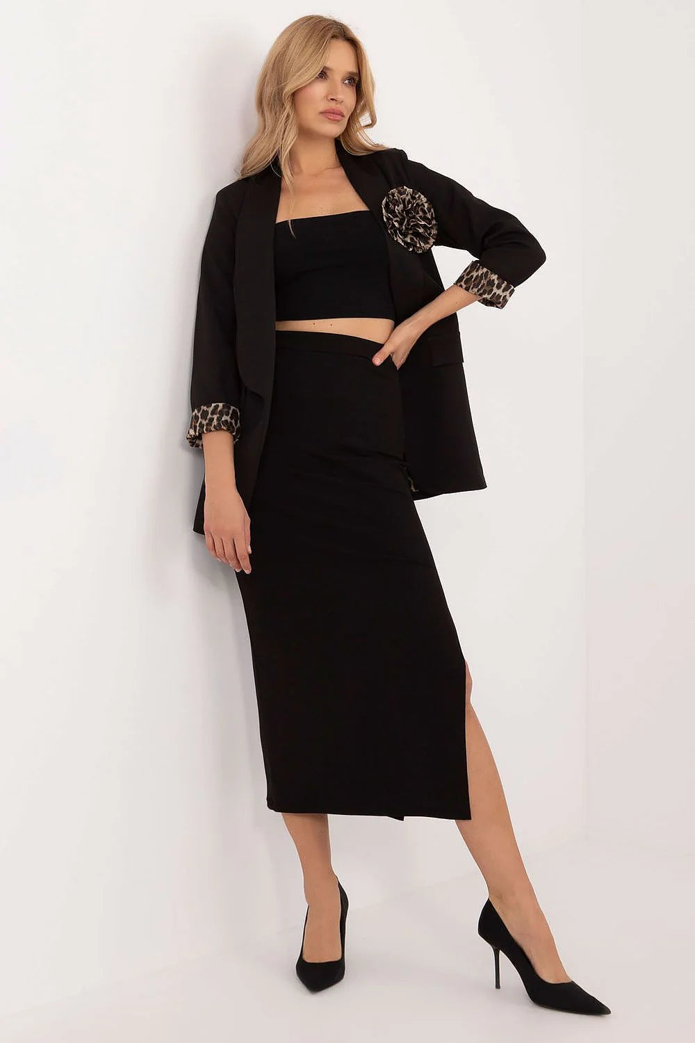 Ensemble élégant et moderne pour femme veste ample top court jupe longue fente noire occasion spéciale soirée