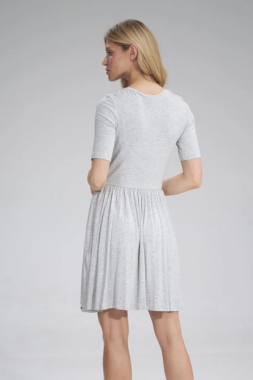 Robe grise coton casual chic manches courtes jupe évasée style décontracté mode féminine