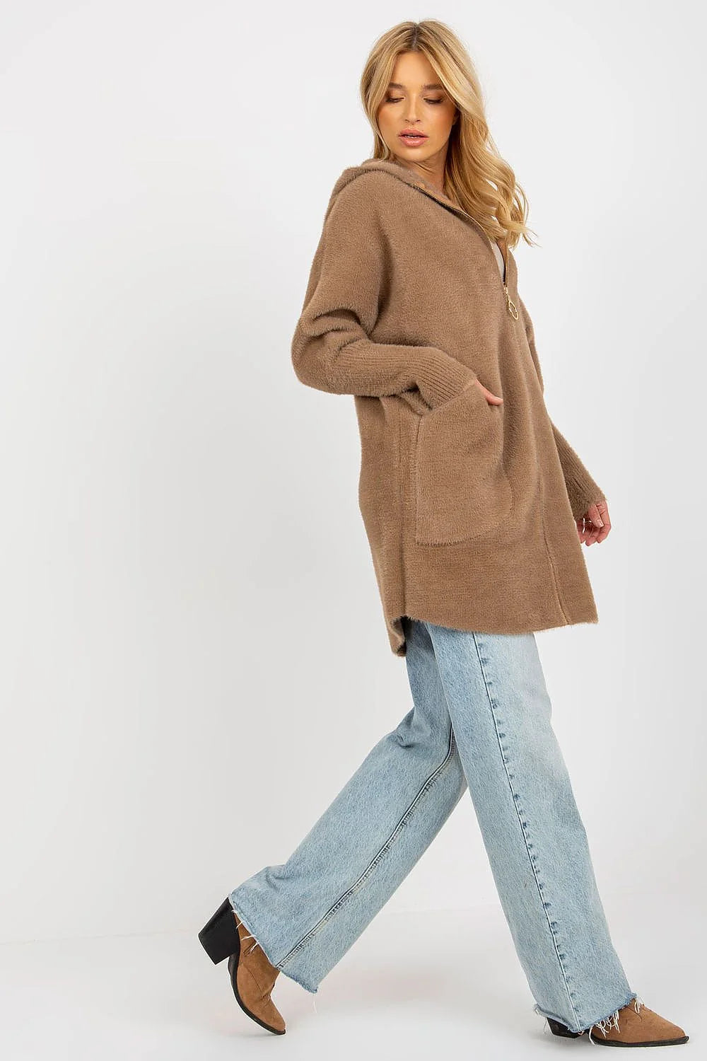 Manteau pour femme ample en laine et viscose couleur beige manches longues capuche fermeture éclair poches grandes