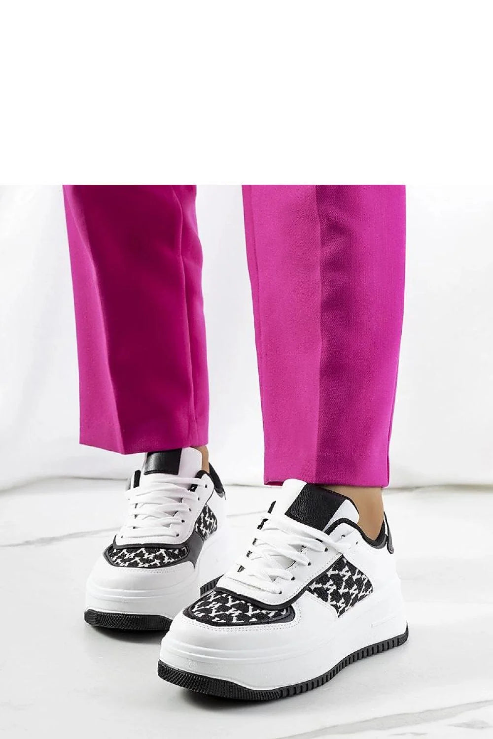 Baskets sport pour femme design moderne semelle épaisse pied-de-poule blanc et noir confortable été