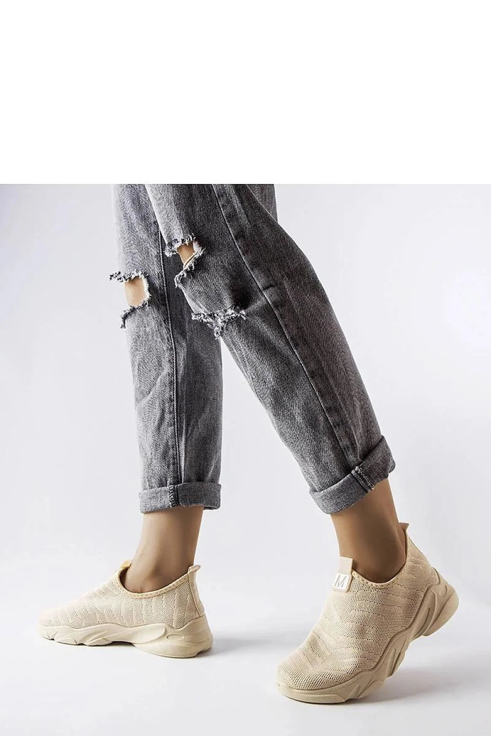 Chaussures de sport pour femmes style décontracté tige basse maille respirante semelle en caoutchouc logo M beige clair