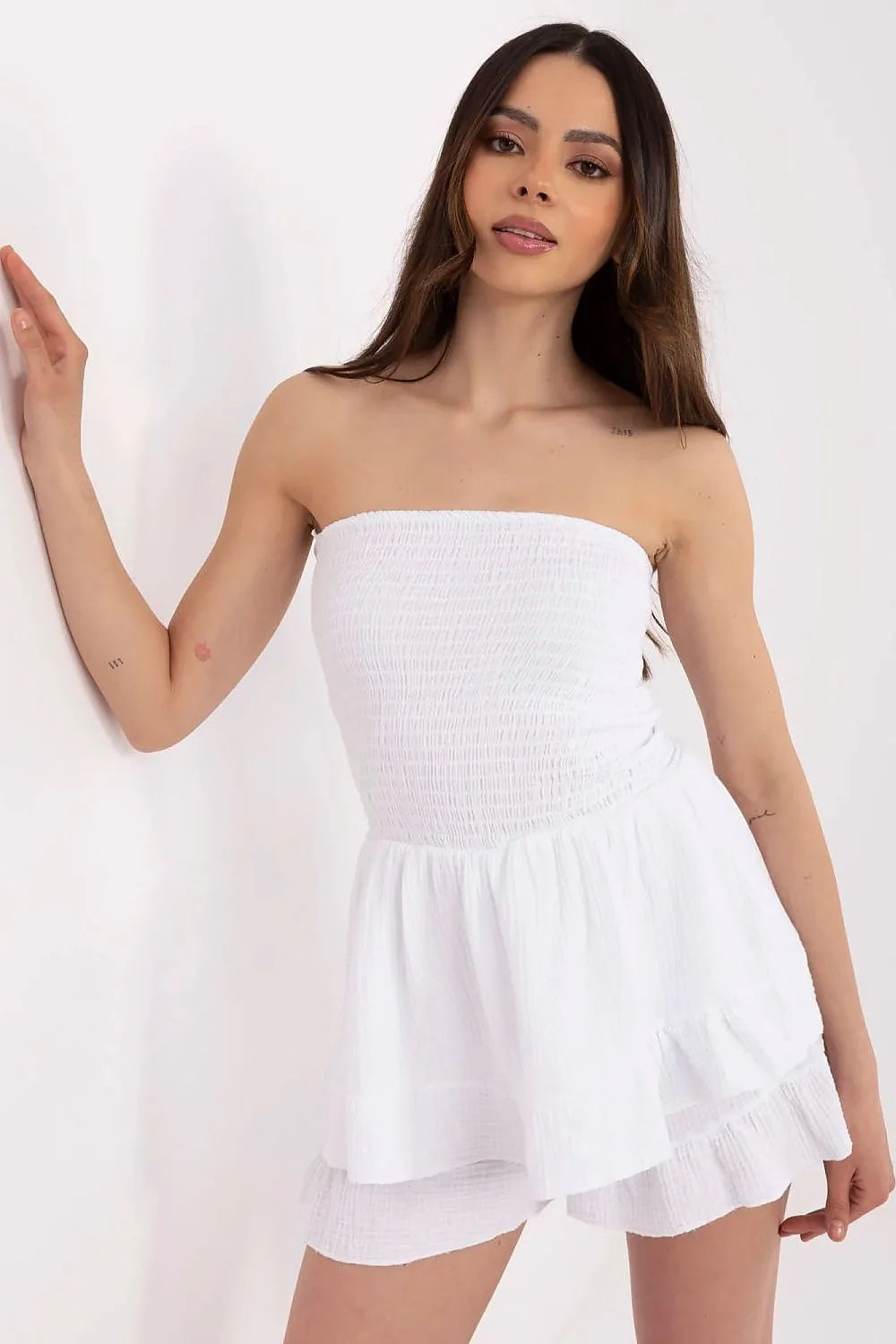 Combishort bustier sans manches ni bretelles style bohème coton gaufré blanc évasé elastique smocké femmes été