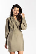 robe mini cocktail kaki olive élégante col décolleté plongeant buste froncé taille haute cintrée plis manches bouffantes poignets boutons satinée