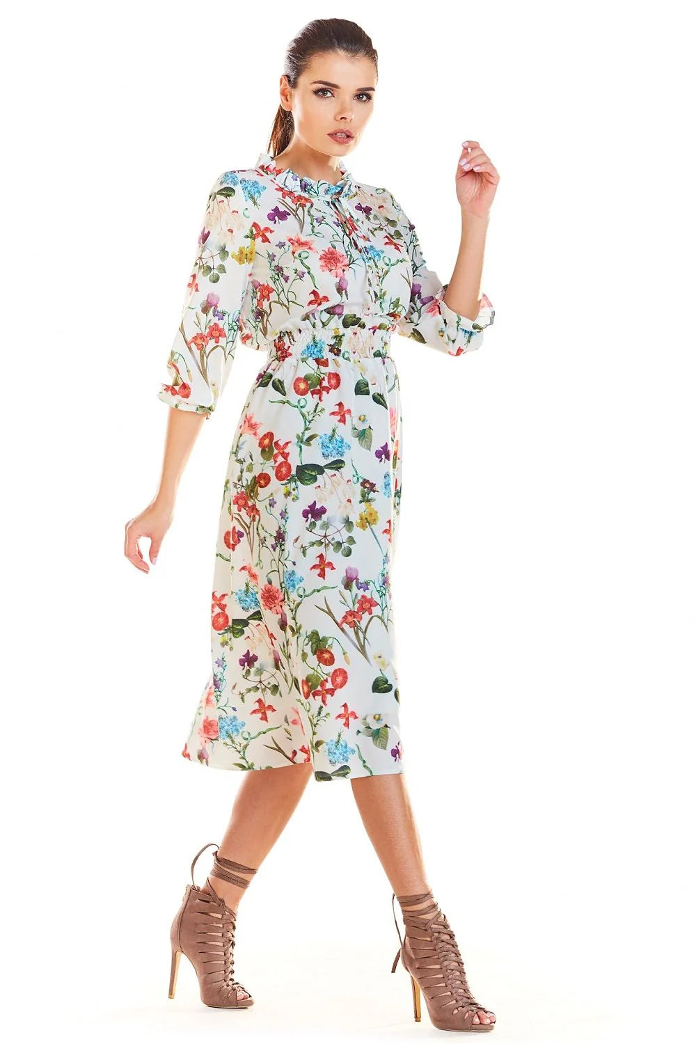 robe midi femme imprimé floral multicolore fond blanc boheme chic col volants taille smockée manches trois quarts jupe fluide chiffon
