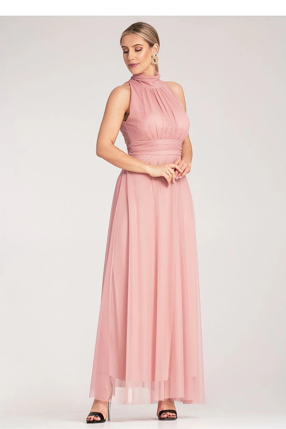 robe cocktail soirée longue sans manches rose poudré taille ajustée chiffon fluide doublée plissée col montant ceinturée évasée