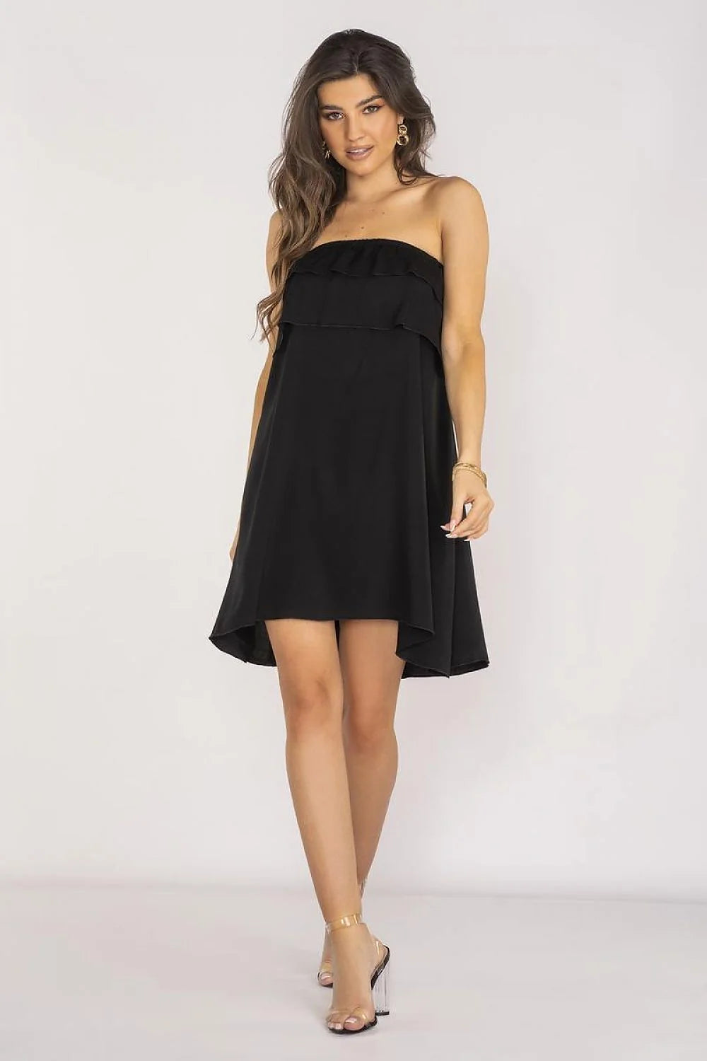 Robe élégante moderne noire à épaules nues sans bretelles longueur au-dessus du genou tissu fluide femme
