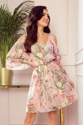 robe cocktail Numoco mousseline florale imprimé rose pastel épaules dénudées manches kimono taille élastique ceinture nouée courte bohème chic