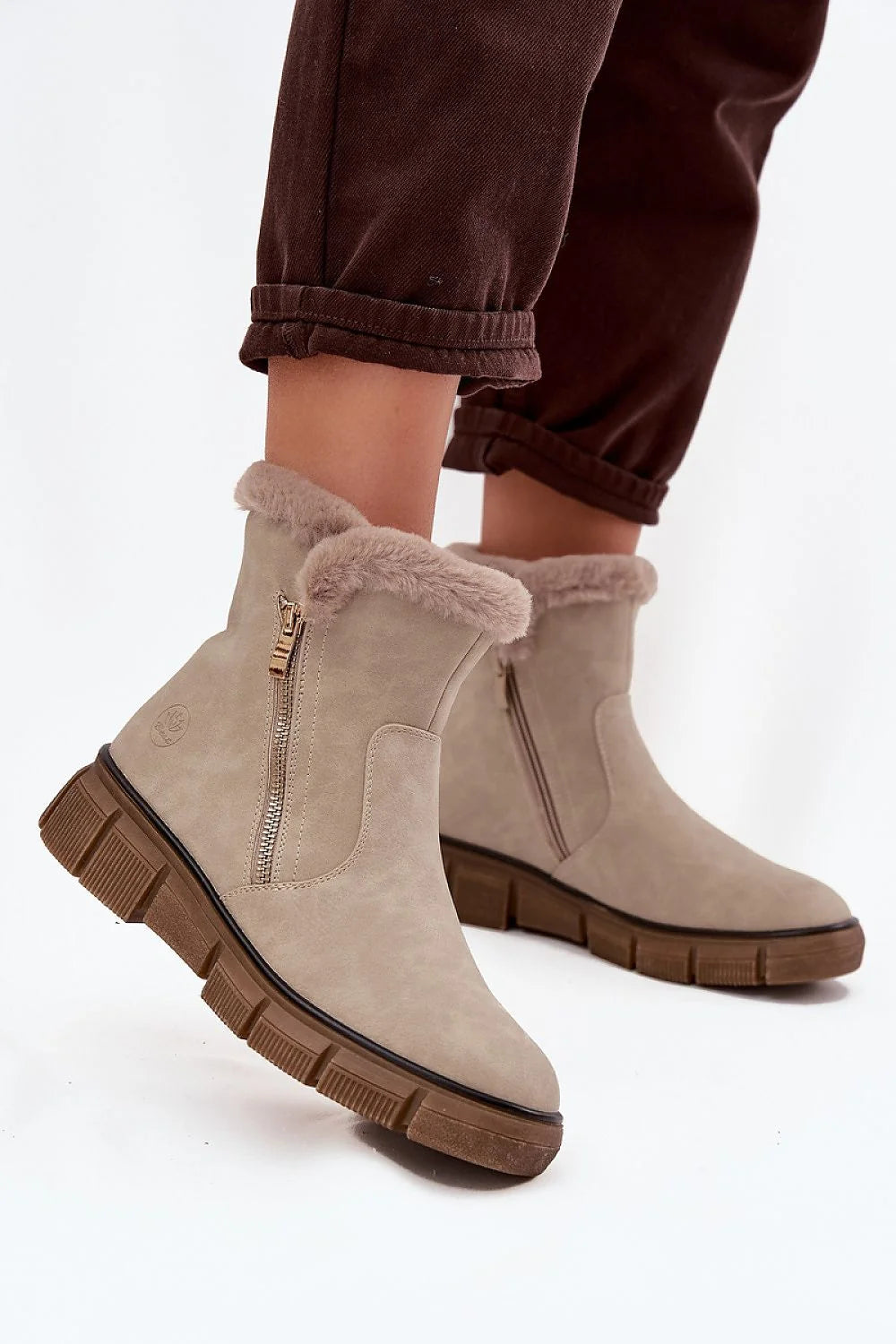 bottes neige femme cuir écologique plateforme 3cm fourrure intérieure col bordé zip latéral semelle caoutchouc crantée antidérapante confortable
