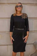 Robe de jour La Aurora maille jacquard élasthanne 5% ceinture éco-cuir fleur amovible femmes mûres grandes tailles