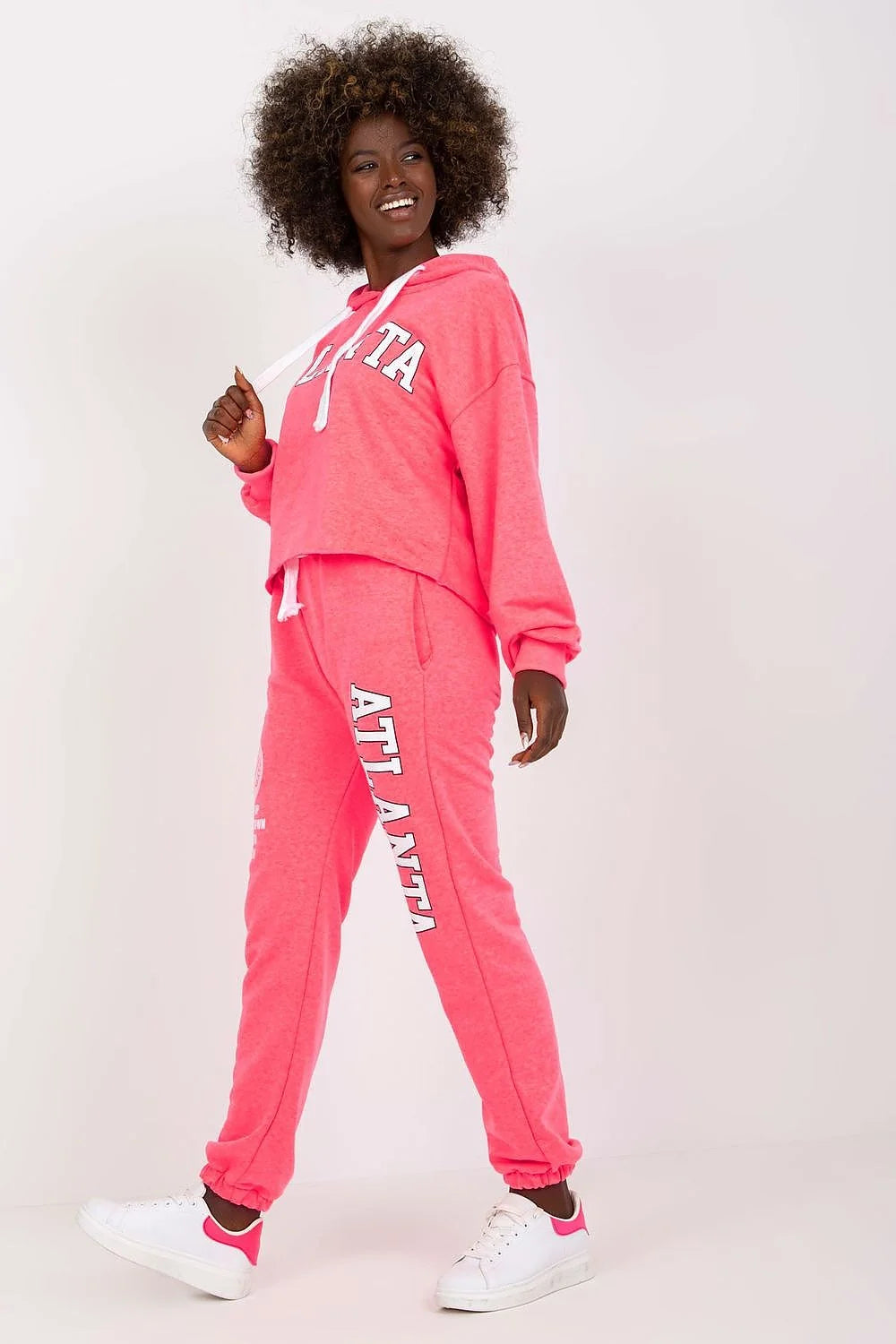 ensemble sportswear femme urbain athleisure molleton doux bleu ciel sweat capuche cordon blanc imprimé ATLANTA pantalon jogging fuselé