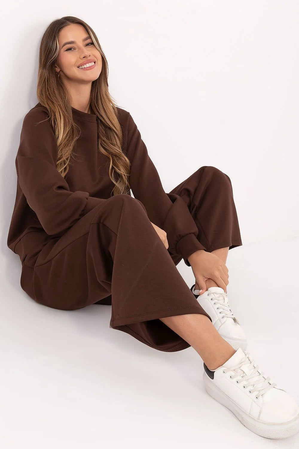 ensemble survêtement femme lounge oversize sweat pantalon taille haute jersey molleton doux chocolat col rond manches longues poches
