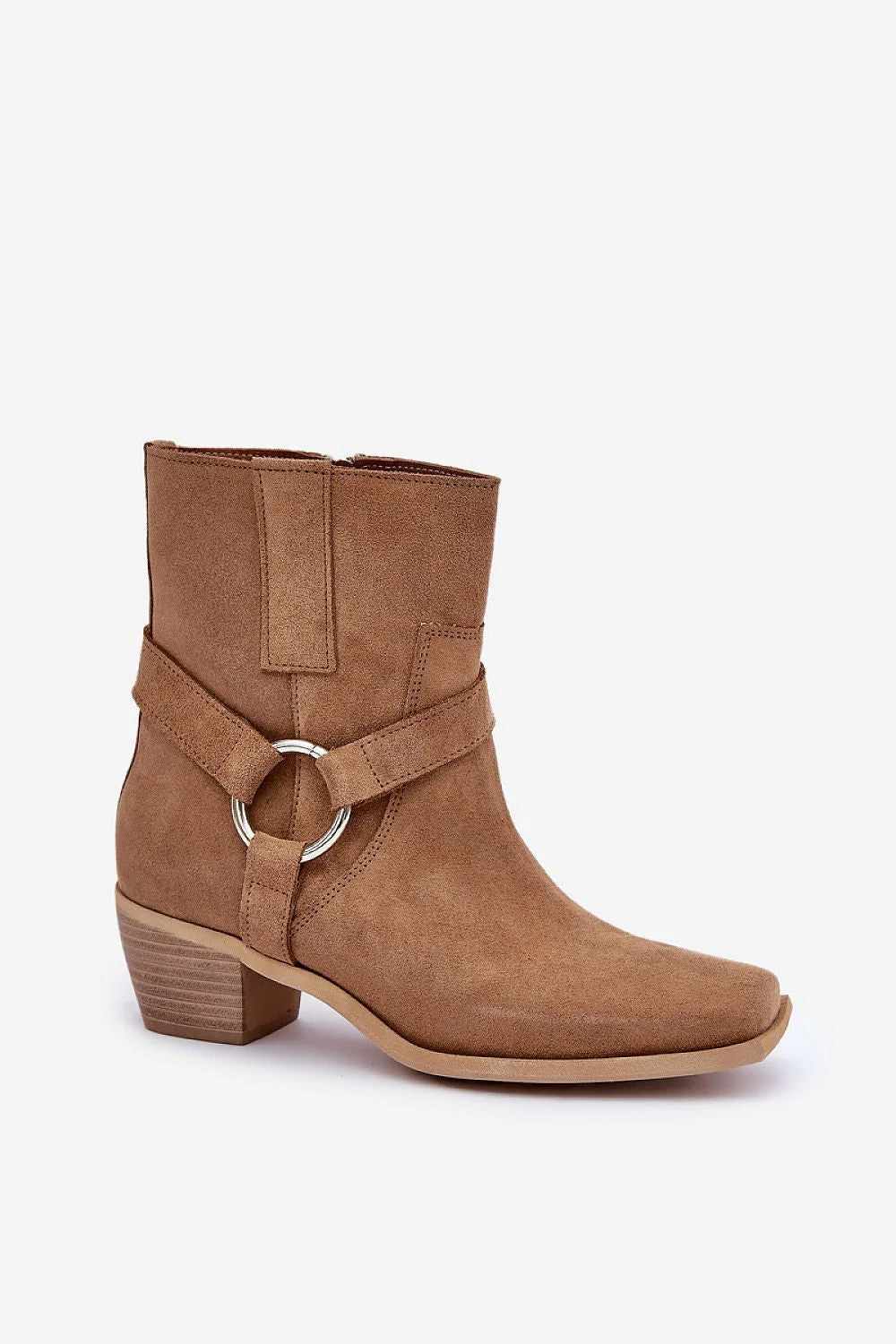 bottes chelsea suède beige mollet bout pointu talon carré 4cm sangle anneau métallique fermeture éclair semelle caoutchouc adhérence western moderne