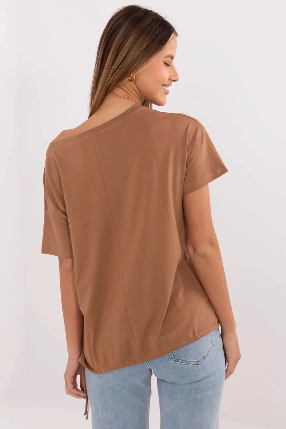 T-shirt femme coupe droite manches courtes en coton mélange couleur marron clair motif cœur doré