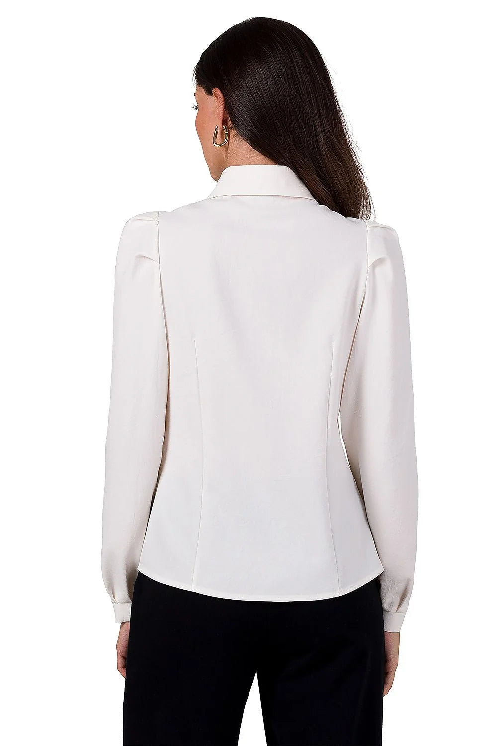 chemise manches longues col classique blanc ivoire femme ajustée boutonnée popeline coton pincettes poignets bouton professionnelle élégante intemporelle