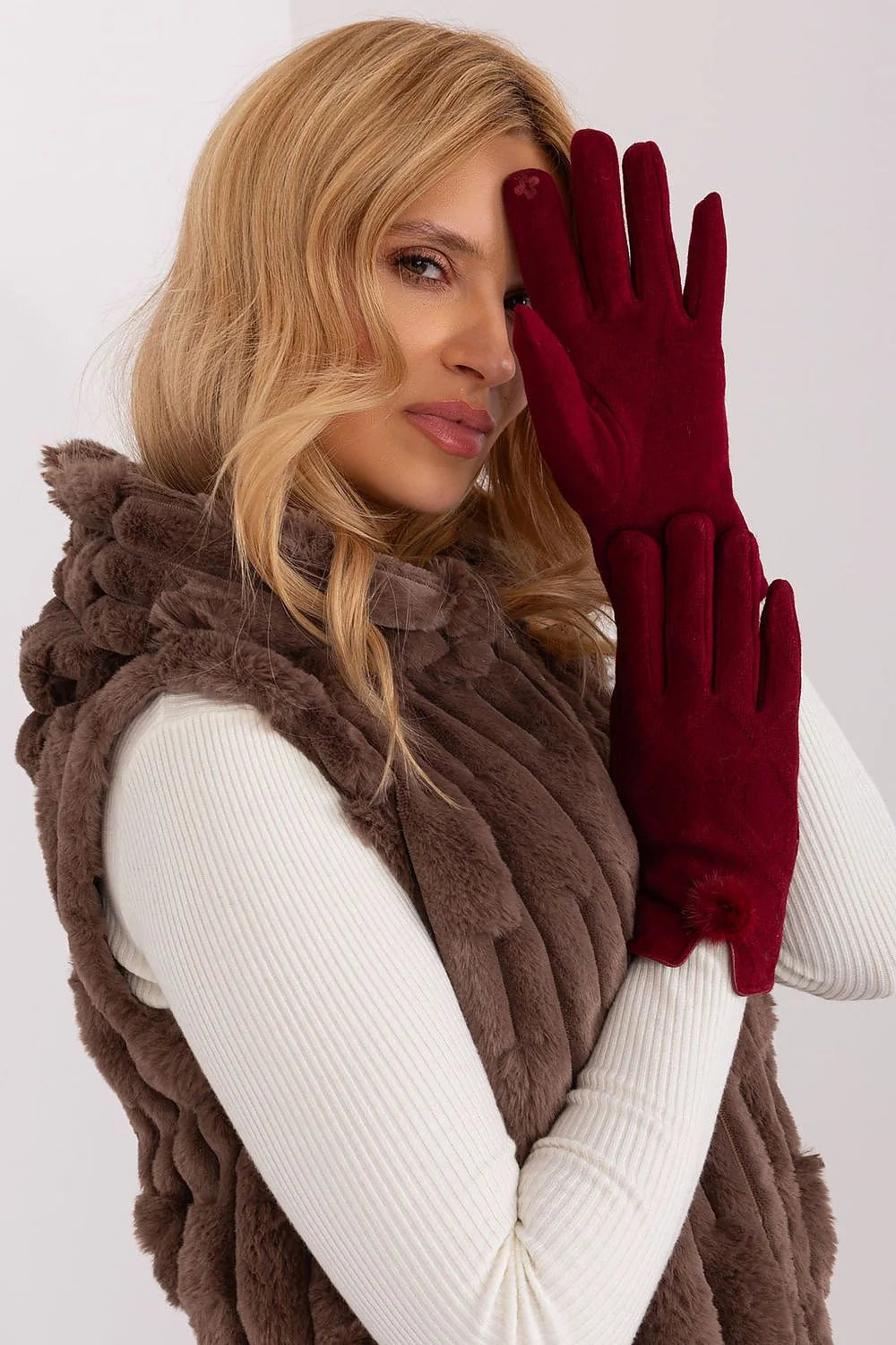 Gants élégants pour femmes en tissu isolant motif géométrique pompons poignets fleur brodée téléphone sans enlever coton élasthanne polyester collection hiver 2023 mode féminine