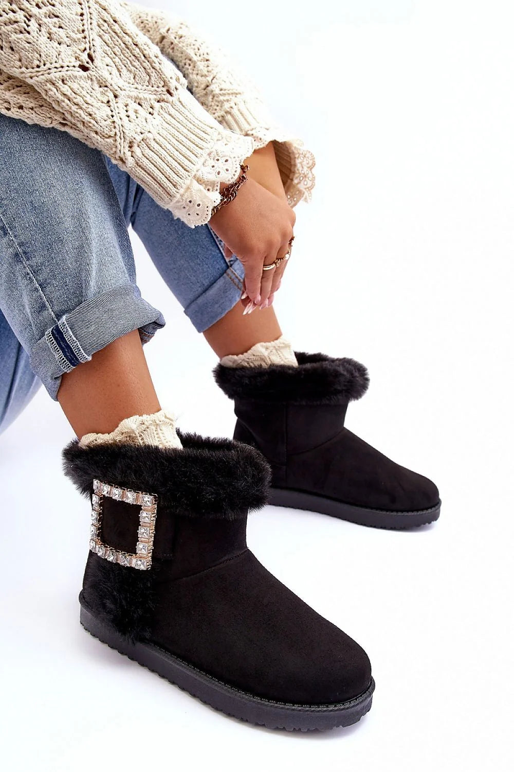 Bottines de neige élégantes pour femmes en cuir suédé noir, fourrure synthétique, boucle strass, semelle caoutchouc, design classique, confort hiver, mode automne/hiver