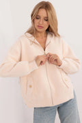 Veste femme élégante en mélange laine polyester viscose angora beige pastel coupe ample capuche intégrée fermeture éclair dorée poches boutons dorés mode automne hiver