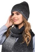 Bonnet d'hiver pour femme en tricot maille large laine alpaga écharpe assortie dégradé gris froid style moderne accessoires hiver