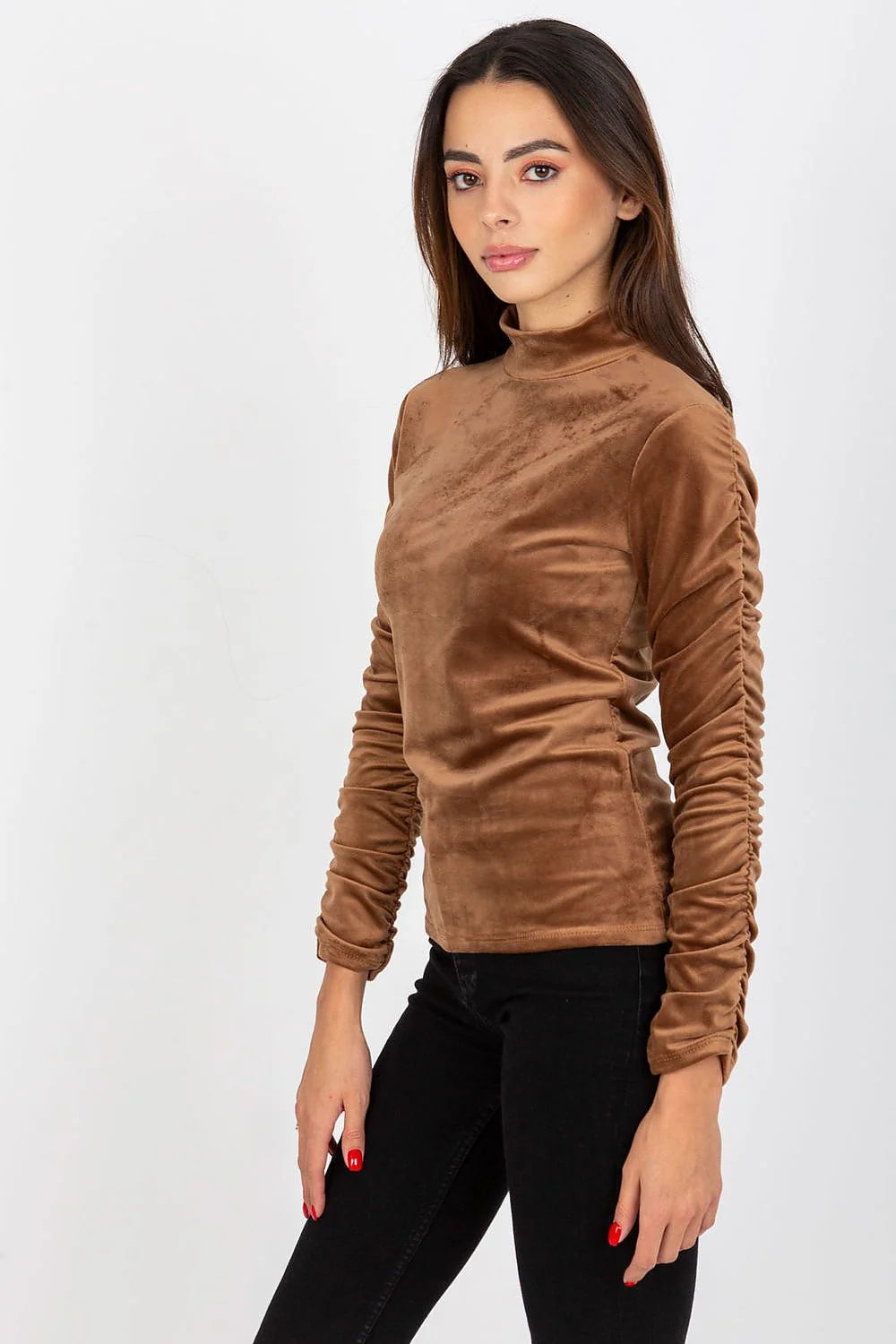Chemisier velours blanc col montant manches longues coupe droite semi ajustée stretch élégant minimaliste intemporel femme