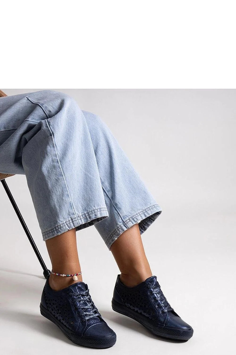 Baskets mode modernes femmes bleu marine ajourées tige haute lacets confort ville décontractées élégantes