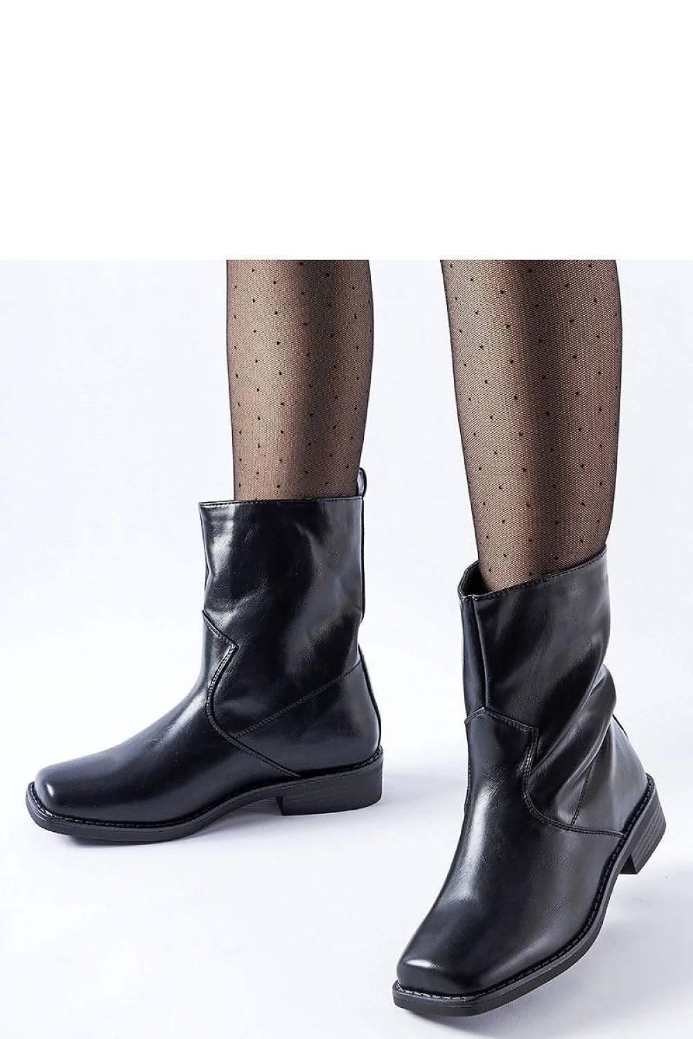 Bottines pour femmes design moderne minimaliste mi-hautes cuir noir bout rectangulaire semelle épaisse talon bas